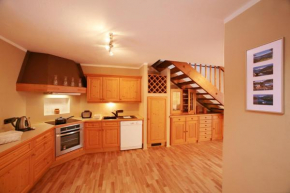 MABERO Penthouse 101